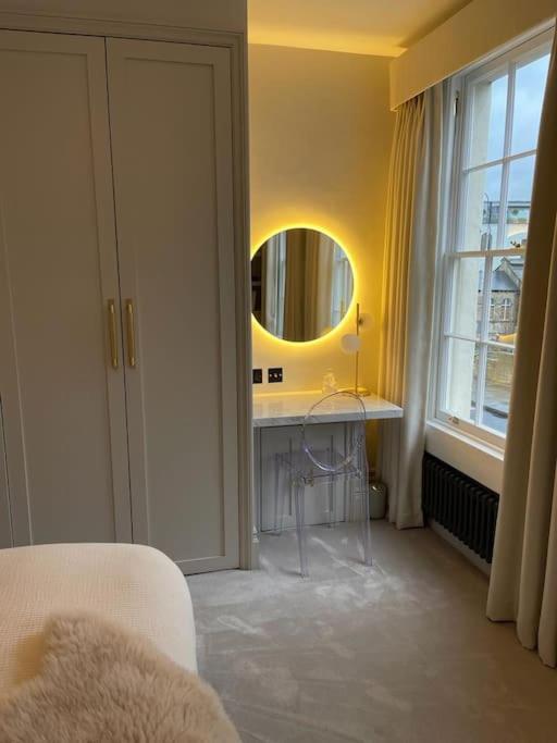 Luxury Georgian Apartment - 5 Minute Walk To Spa Bath Dış mekan fotoğraf
